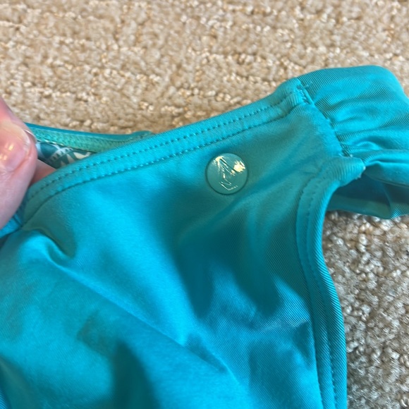 VOLCOM bikini top and bottom size L - Picture 3 of 3